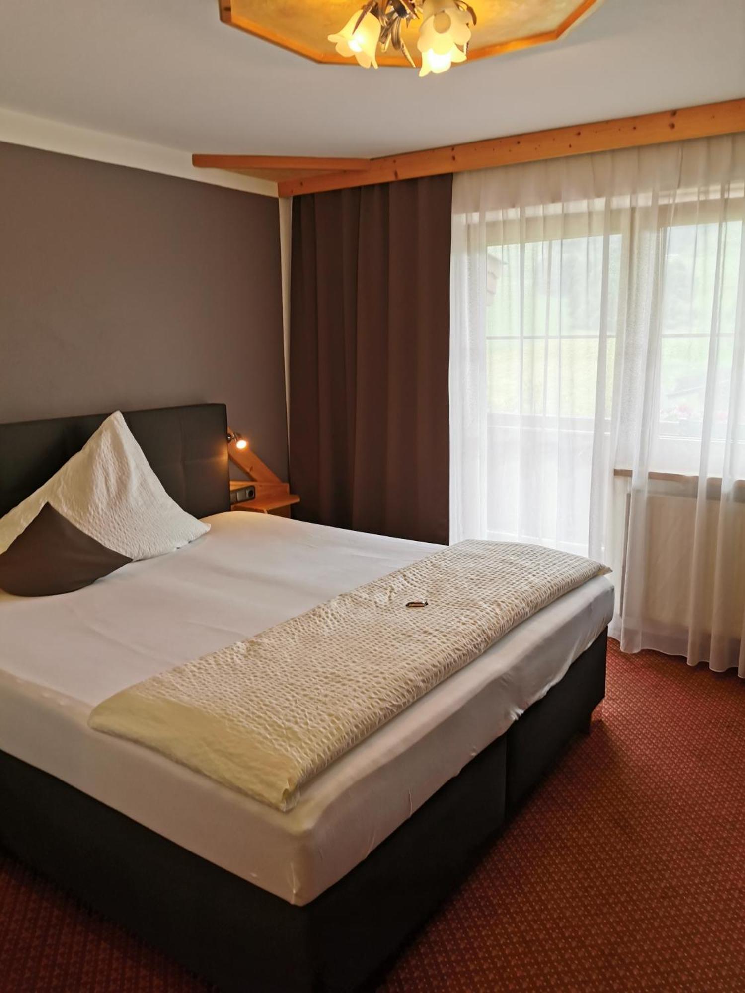 Pension Elisabeth St Jakob in Haus Bagian luar foto